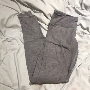 Lululemon yoga pants